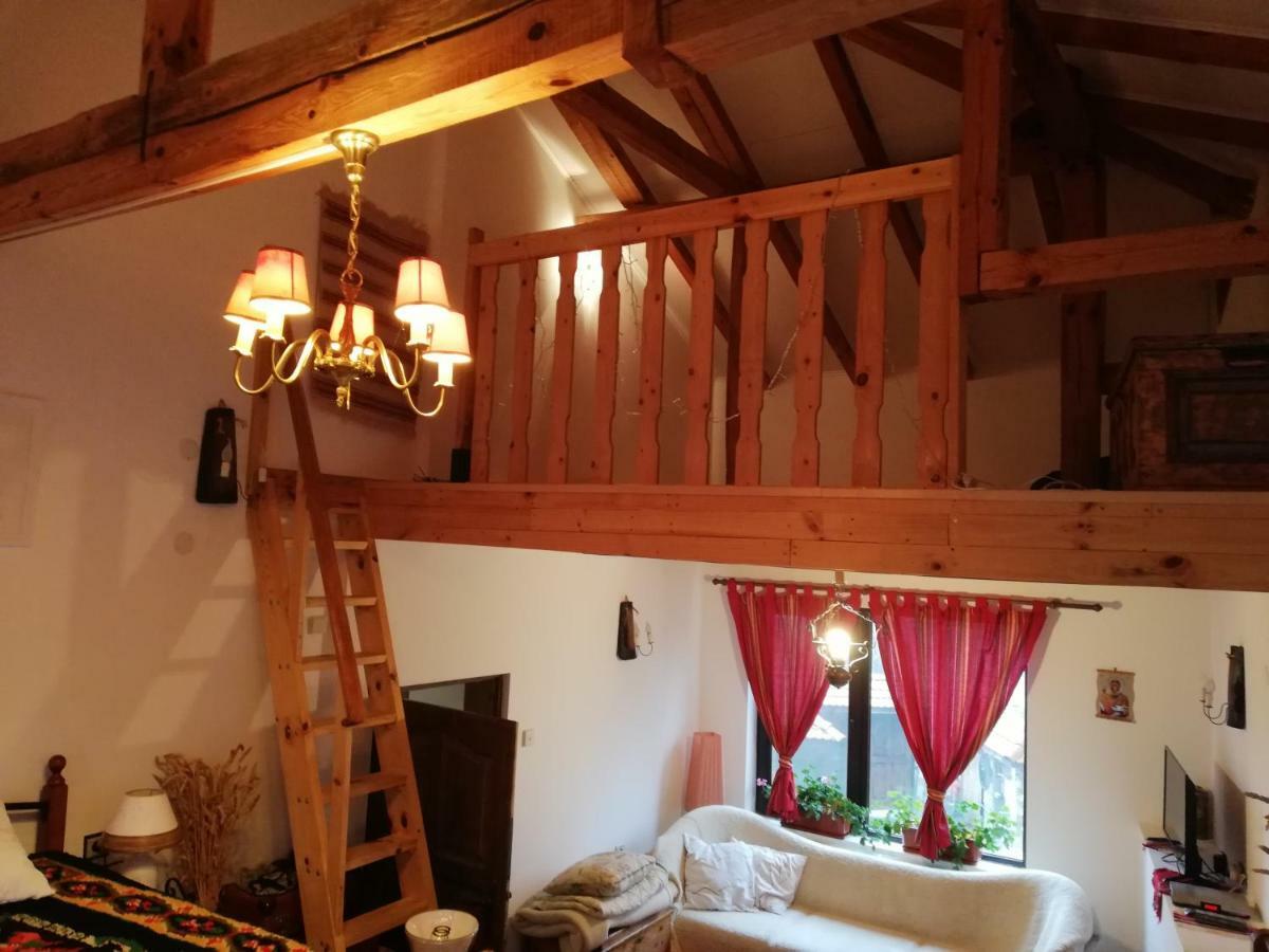Къща За Гости Чичарите Gabrovo Bagian luar foto